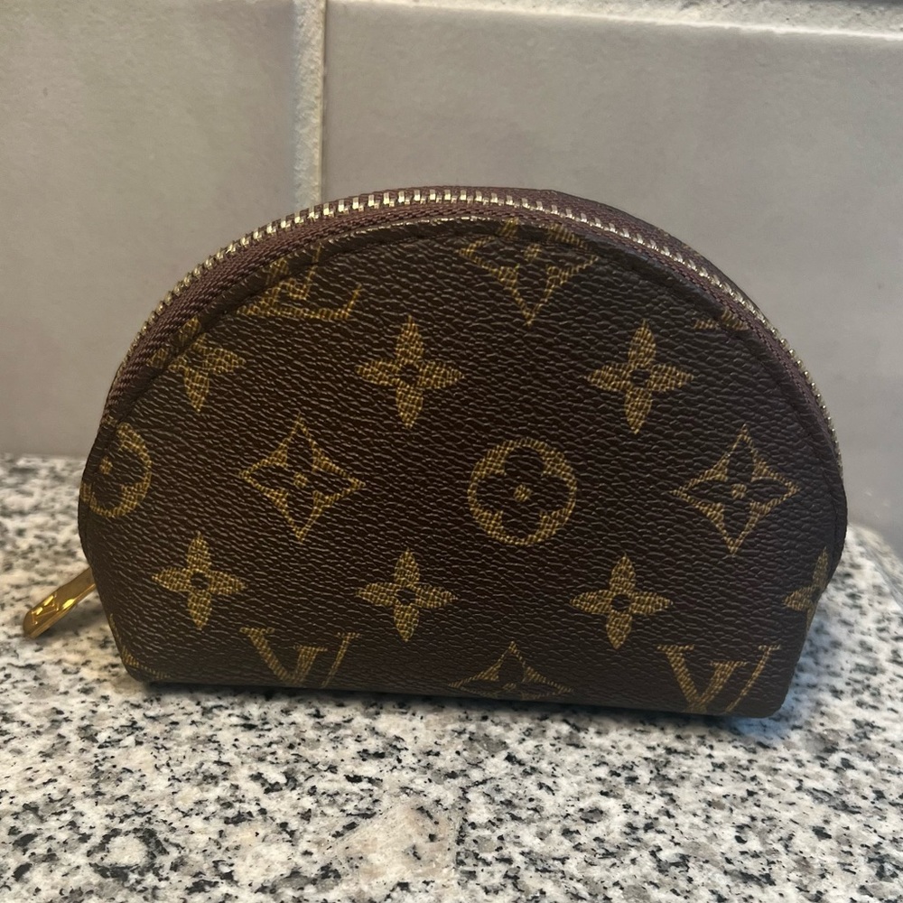 Louis Vuitton small cosmetic pochette